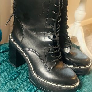 Steve Madden Black Chunky Heel Boots